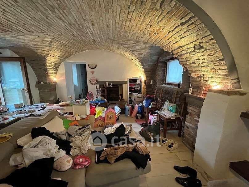 Trilocale in Via Piave 8 — foto 21 di 21
