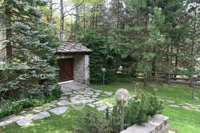 Quadrilocale in Strada del Villair 44 — foto 23 di 57