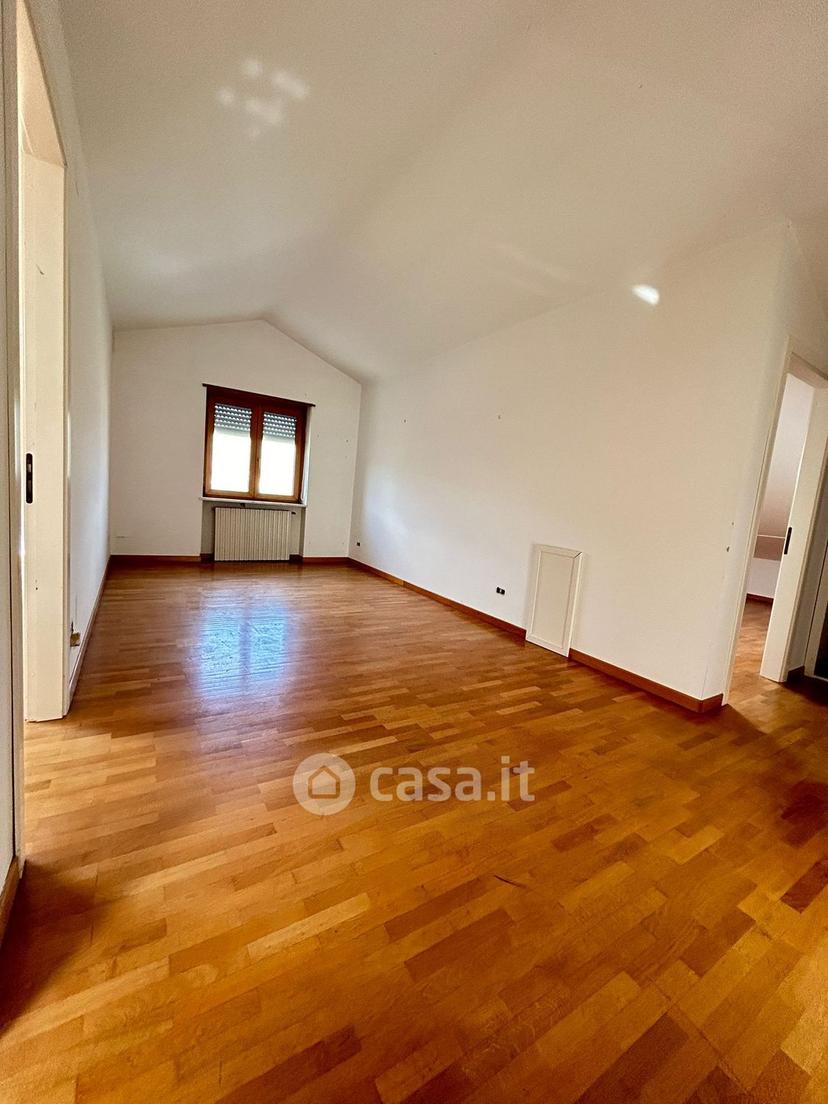 Appartamento in Via Valle Paradiso — foto 3 di 45
