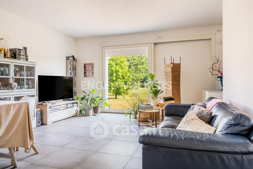 Villa in Via Alessandro Volta 22 — foto 13 di 44
