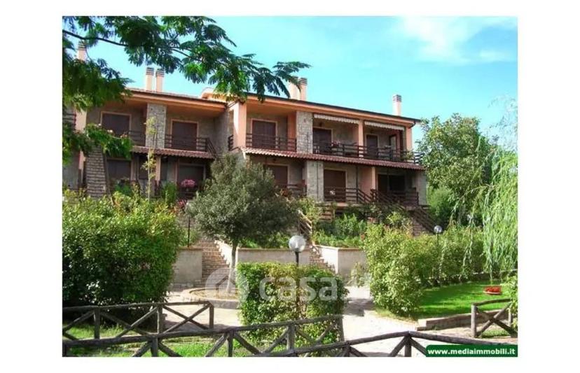 Villa in Località Canonica — foto 8 di 17