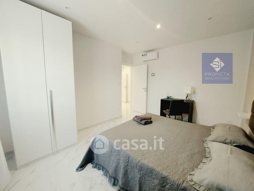 Trilocale in Via Lago di Nemi — foto 16 di 18