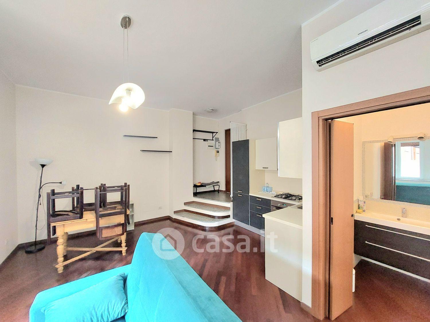 Bilocale in Via Andrea Appiani 18