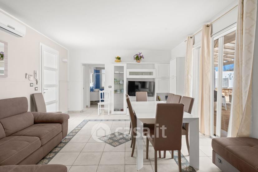 Villa in Via Malaspina — foto 22 di 45