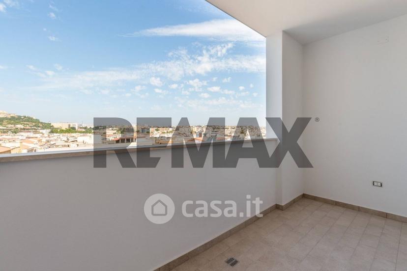 Quadrilocale in Via dei Giunchi 11 — foto 6 di 39