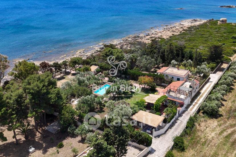 Villa in Via Filippo de Filippi 11 — foto 46 di 57