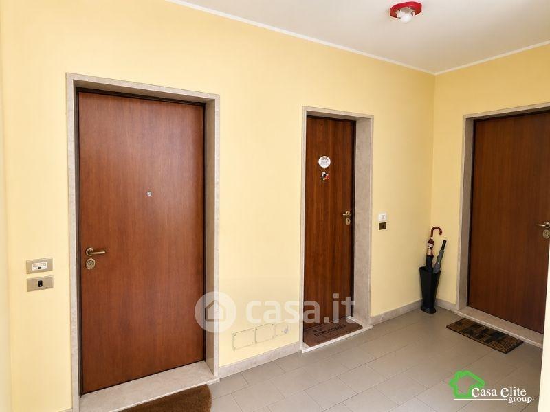Trilocale in Via V. Monti 2 — foto 17 di 24