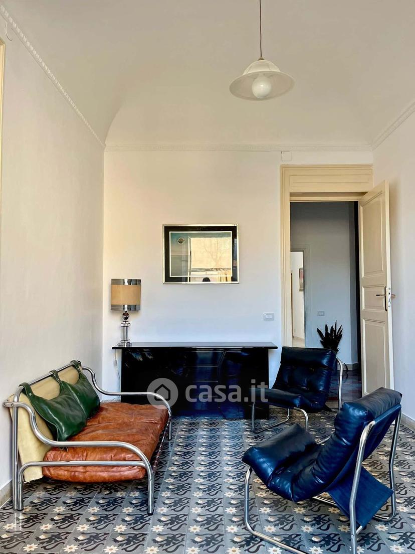 Trilocale in Piazza San Francesco di Paola 15 — foto 4 di 23