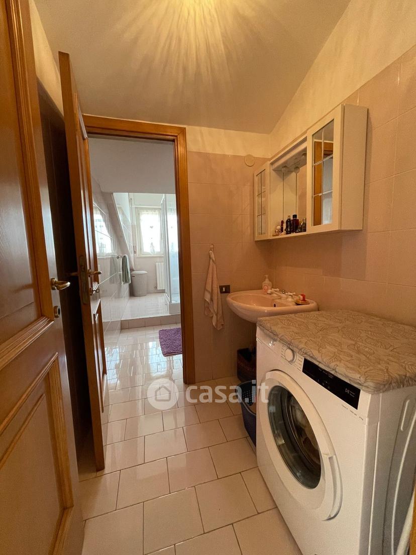 Appartamento in Via Celano 24 — foto 3 di 32
