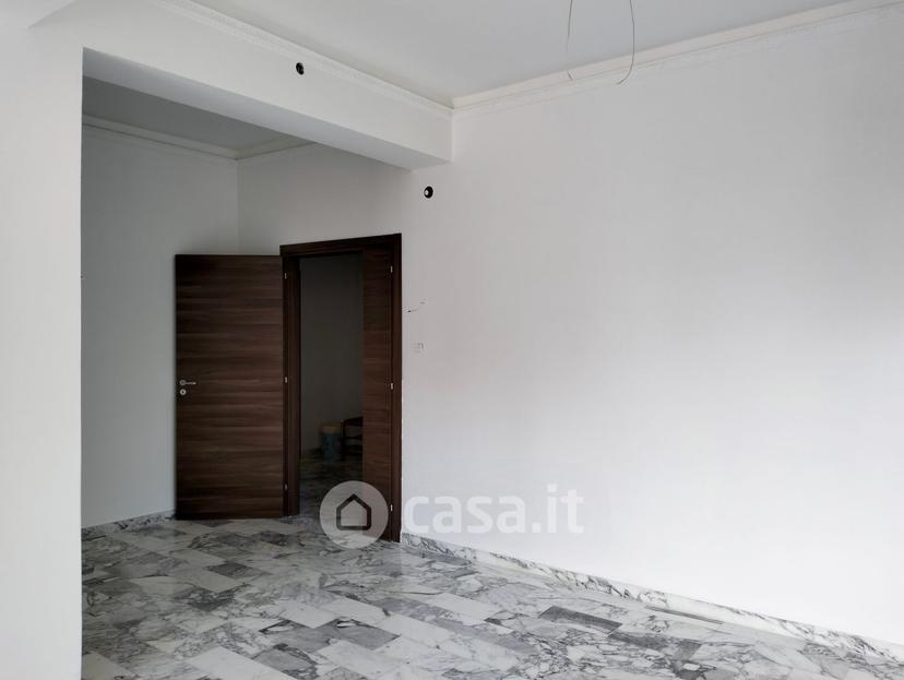 Quadrilocale in Via Villini Svizzeri — foto 19 di 34