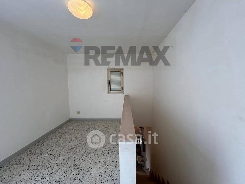 Quadrilocale in Via Fratelli Cocle 13 — foto 10 di 37