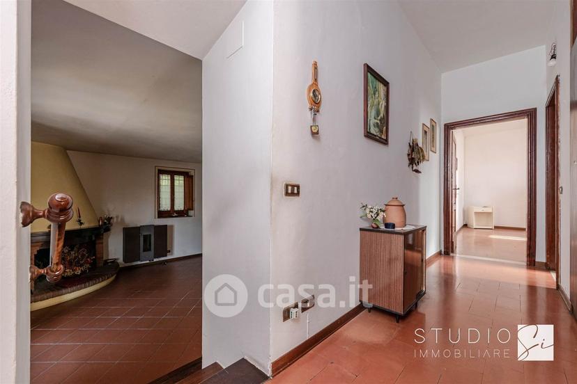 Villa in Via di Burgianico — foto 35 di 50