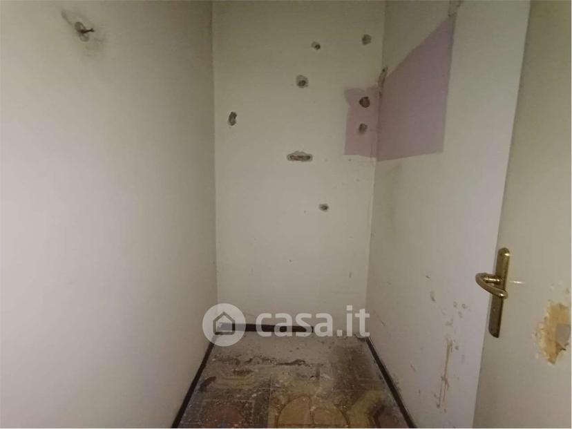 Villa in Via Paolo VI Papa — foto 25 di 33