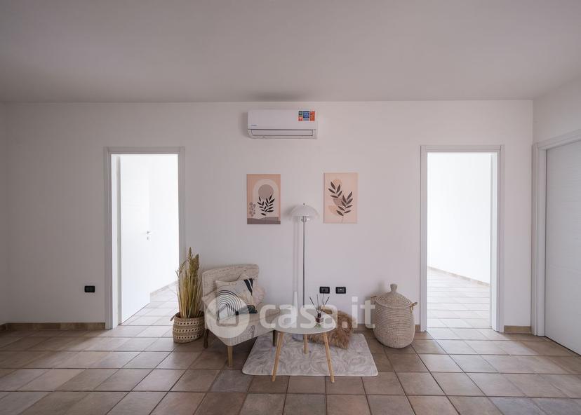 Trilocale in Via Nuova 4 — foto 12 di 24