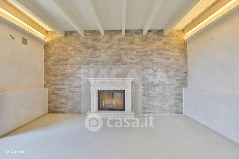 Villa in Via Belvedere 37 — foto 34 di 95