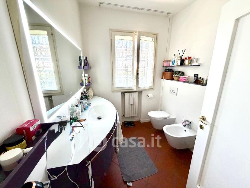 Villa in Via dei Pini 29 — foto 24 di 35