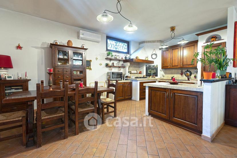Villa in dei Papaveri — foto 49 di 55