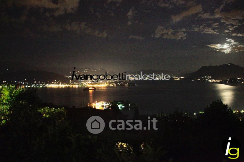 Villa in Via Martiri della Libertà 8 — foto 48 di 72