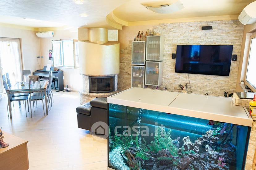 Villa in Via Edmondo de Amicis — foto 7 di 36