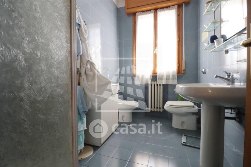 Villa in Via Terezin 5 — foto 33 di 40