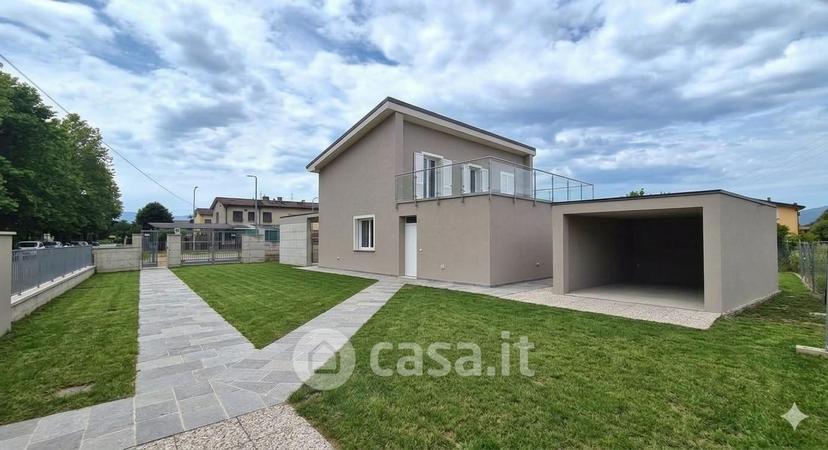 Villa in Via delle Ville 419 — foto 22 di 33