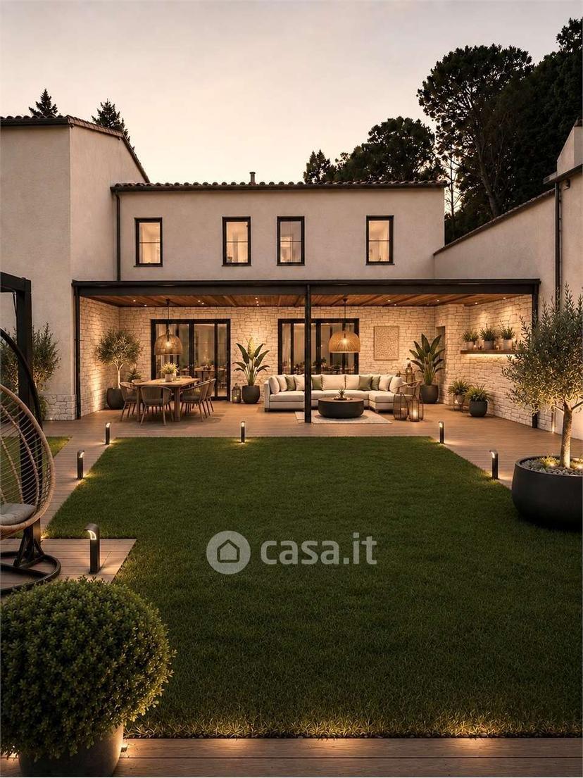 Villa in Via San Benedetto — foto 2 di 47