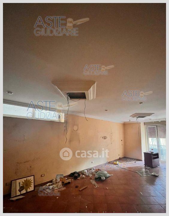 Appartamento in Via Re d'Italia — foto 4 di 32
