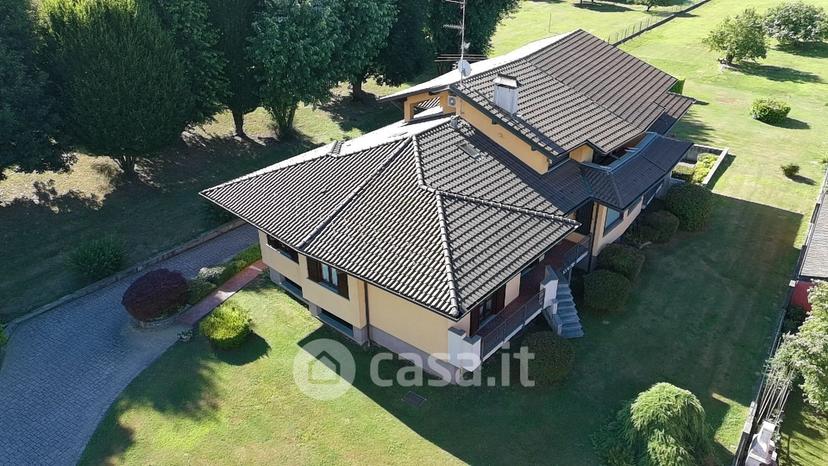 Villa in Via Fratelli Bandiera — foto 71 di 84