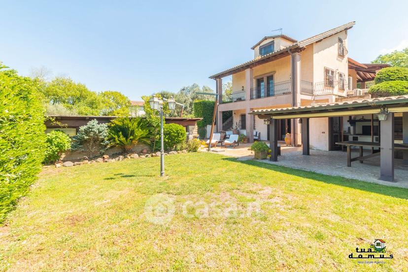 Villa in Via Santa Maria — foto 24 di 73