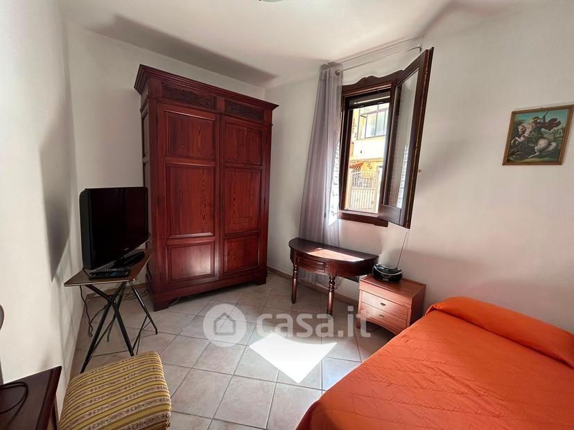 Monolocale in Via Galileo Galilei — foto 10 di 28