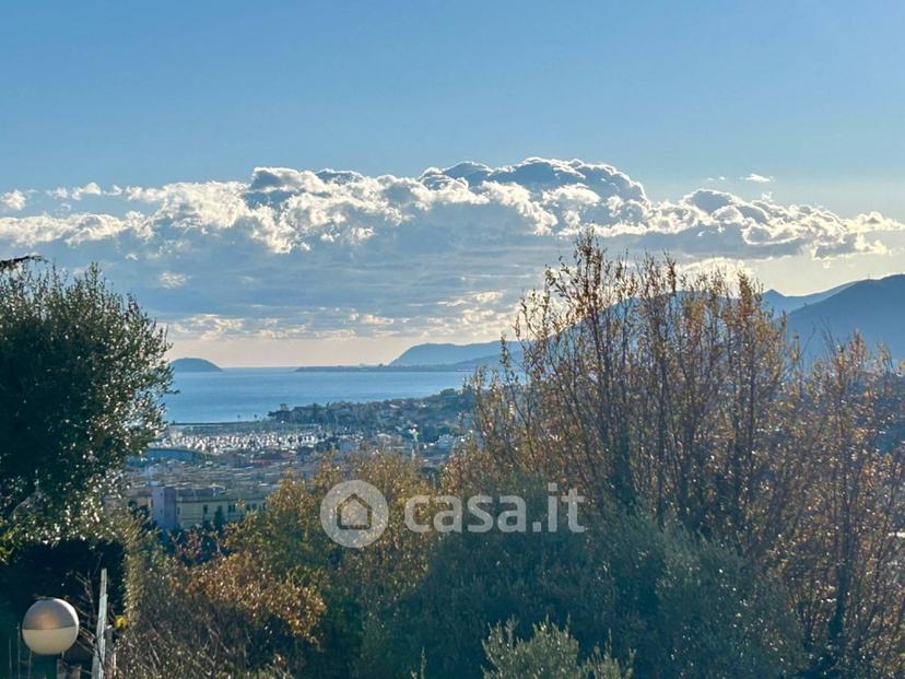 Trilocale in Via Ranzi — foto 14 di 23