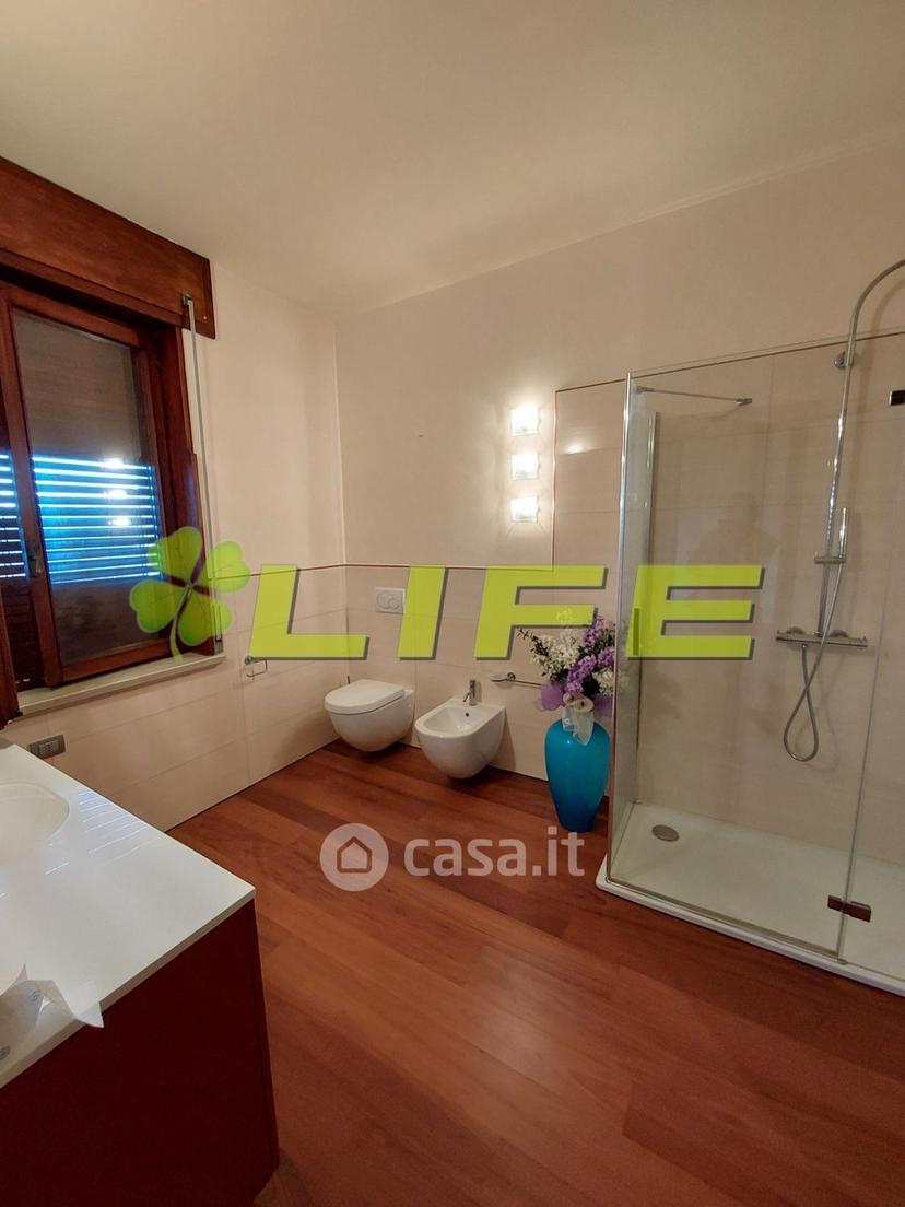 Villa in Via Conti d'Onigo — foto 28 di 41