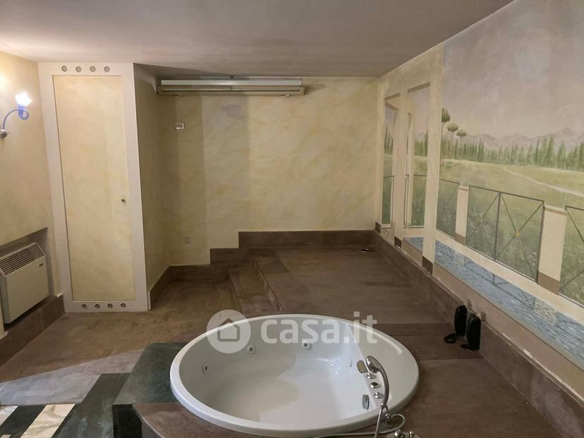 Stanza in Via Retella — foto 10 di 12