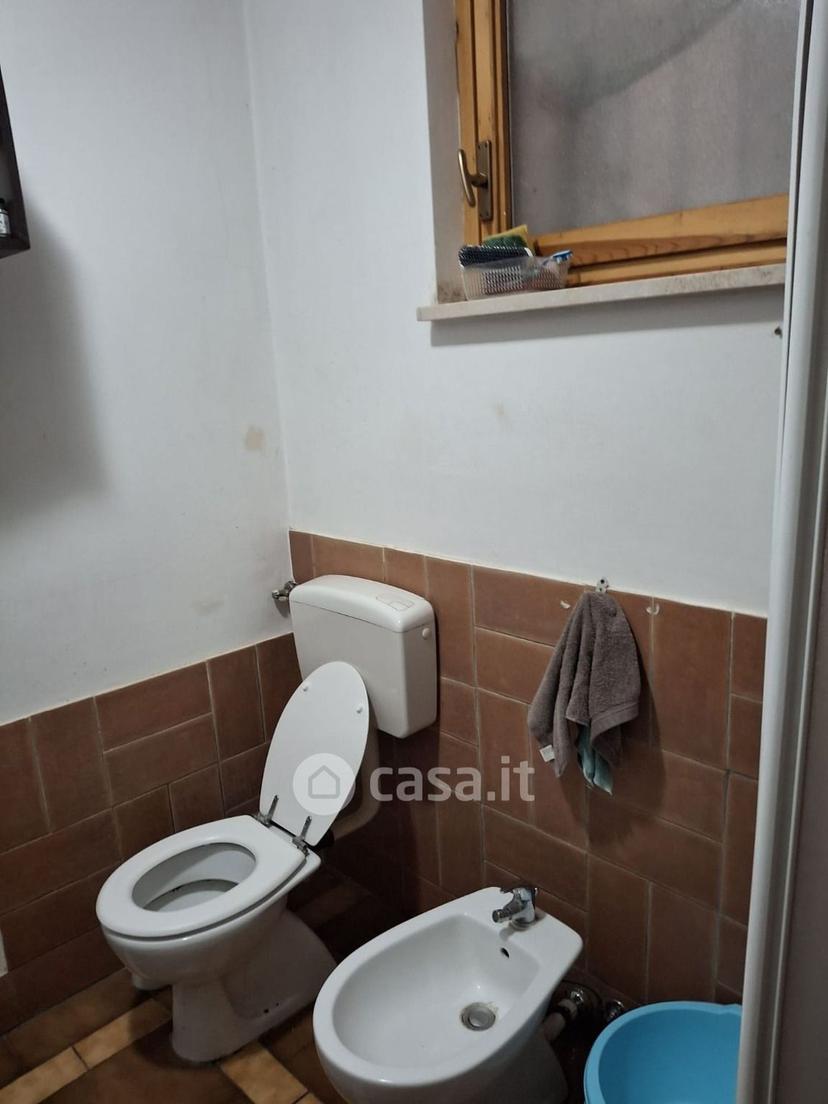 Quadrilocale in Via Pietro Isola — foto 17 di 23