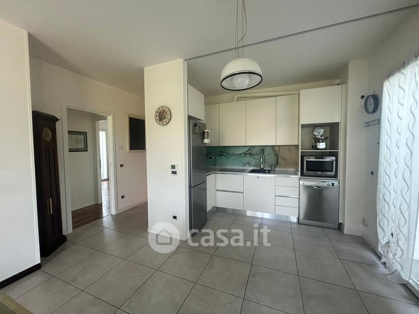 Trilocale in Via Alcide de Gasperi 3 — foto 52 di 55