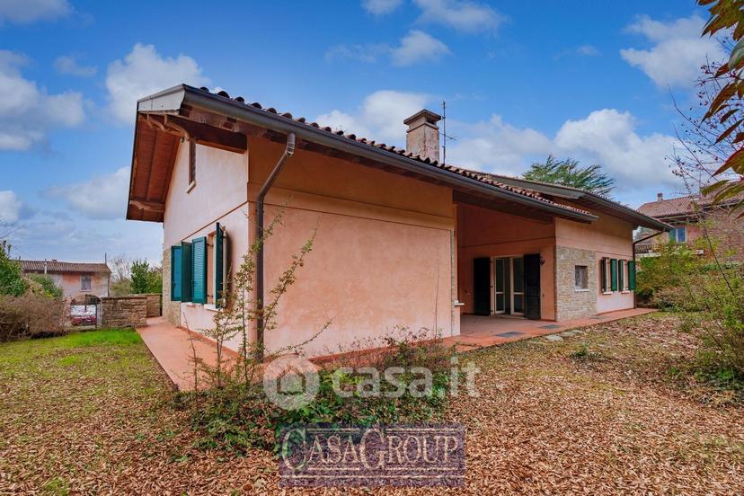 Villa in Via Enrico Fermi — foto 30 di 31