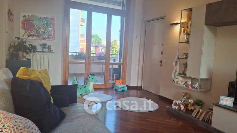 Trilocale in Via Lecco 166 — foto 10 di 31