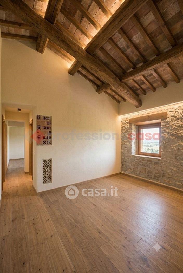 Quadrilocale in Via Fratelli Cervi — foto 5 di 24