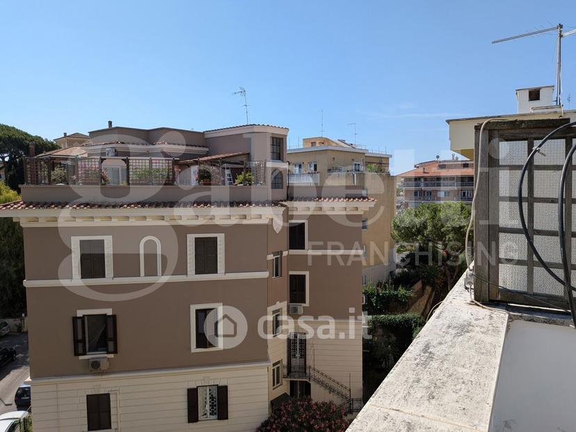 Bilocale in Viale Leonardo da Vinci — foto 25 di 50