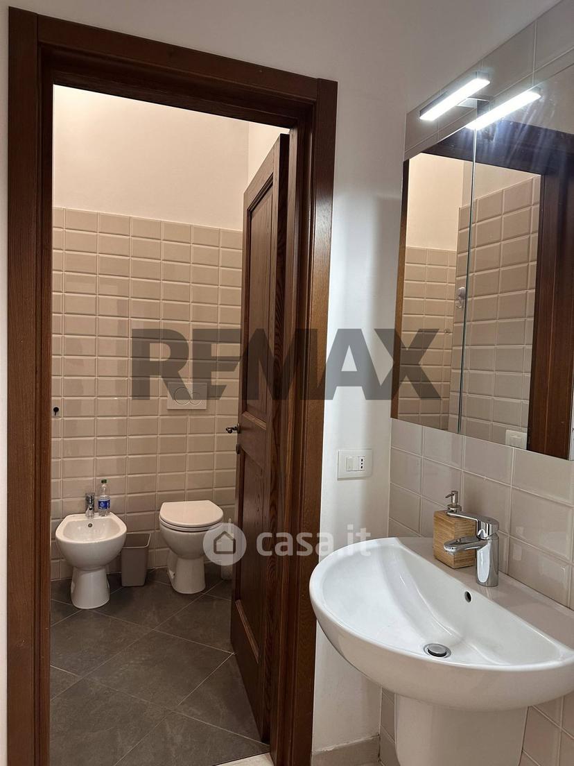 Trilocale in Via delle Grazie 20 — foto 10 di 32