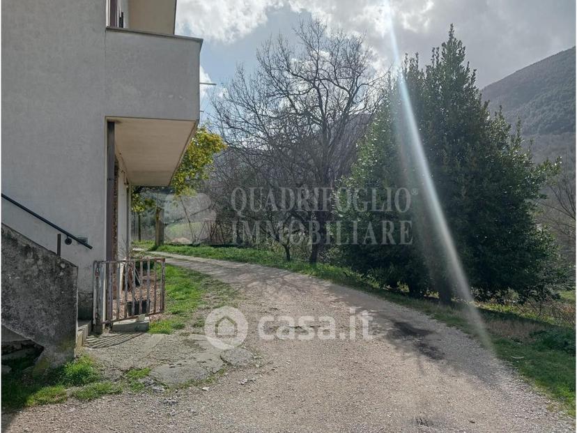 Trilocale in Via San Giuseppe 75 — foto 22 di 35