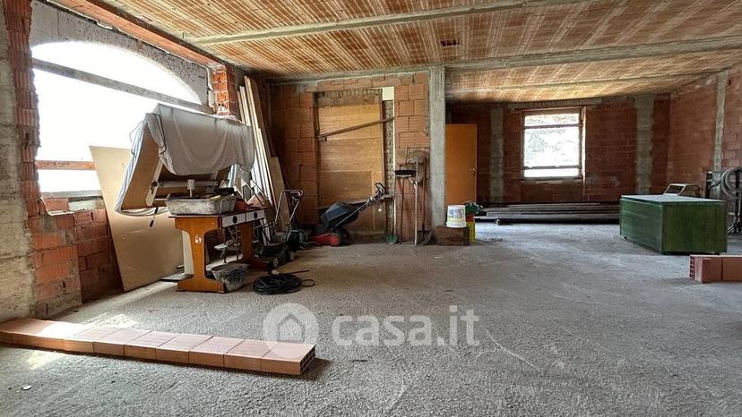 Villa in Via Lazzaretto 34 — foto 18 di 48