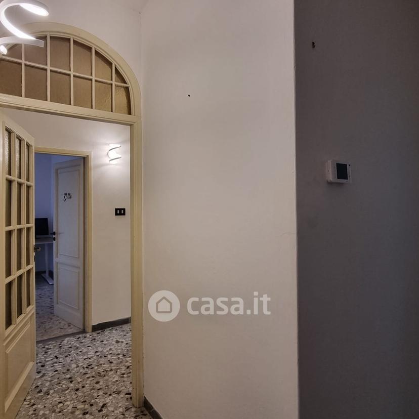 Stanza in Via Cecco di Pietro — foto 2 di 10
