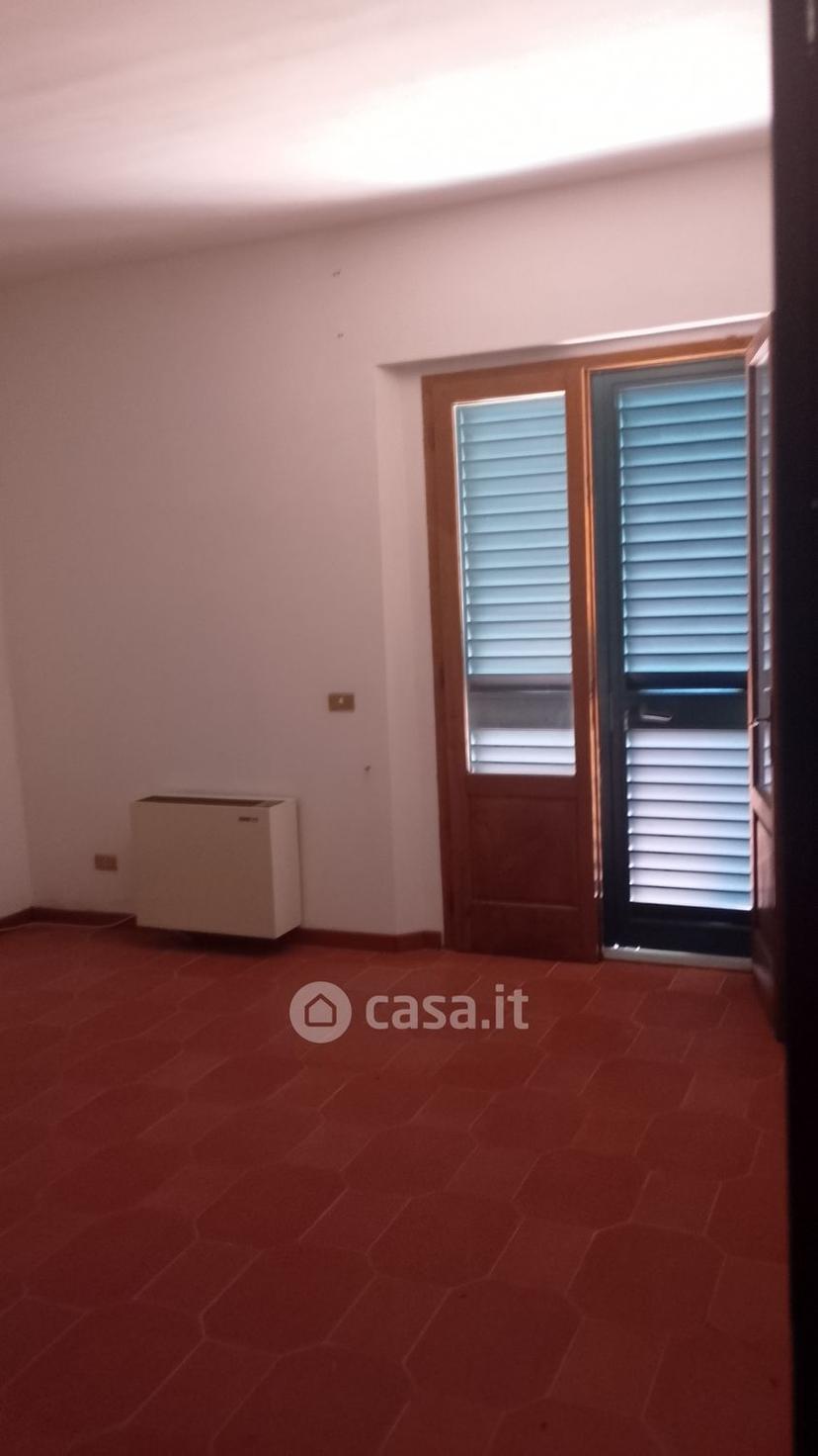 Villa in Via Giuseppe Verdi 6 — foto 12 di 38