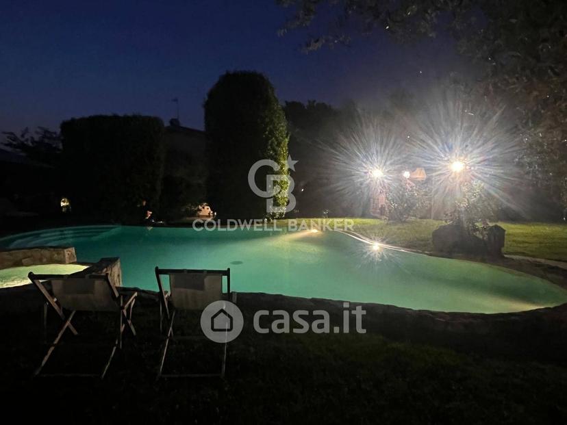 Villa in Strada Cassia Sud — foto 22 di 77