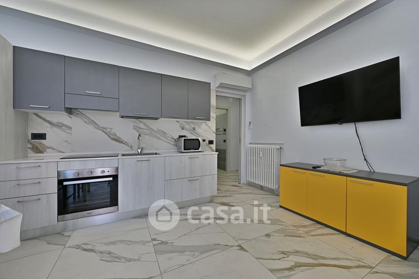 Trilocale in Via degli Aranci 10 — foto 14 di 32