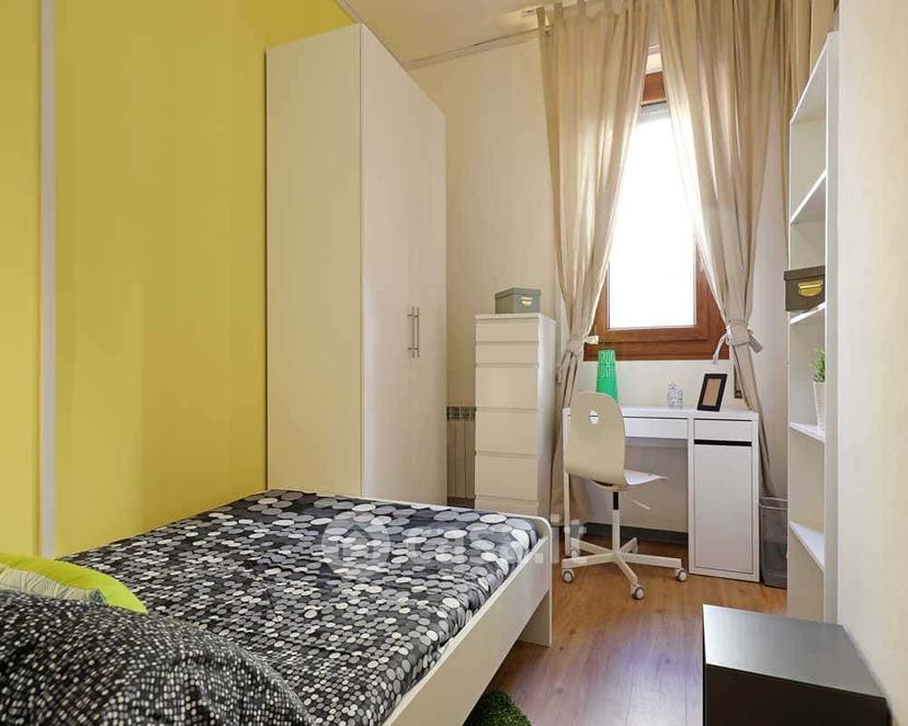 Stanza in Via dei Giornalisti 6 — foto 18 di 19