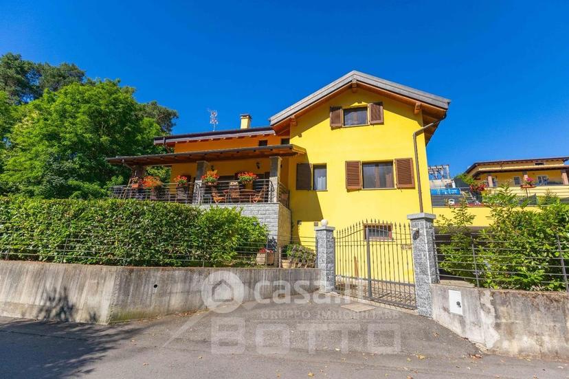 Villa in Via dei Boschi 12 — foto 6 di 37