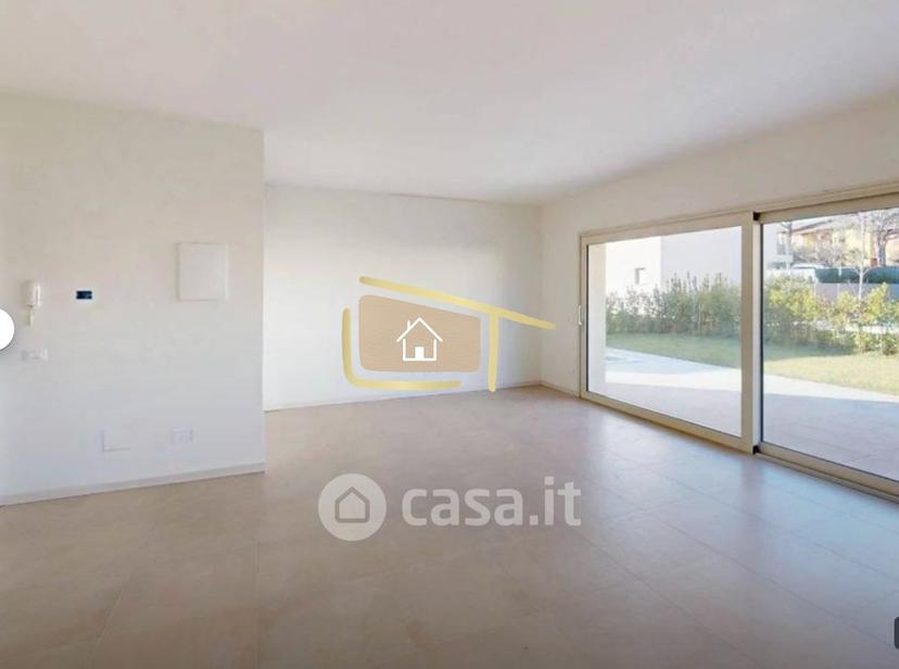 Villa in Via Rio d'Avigo 12 — foto 2 di 22