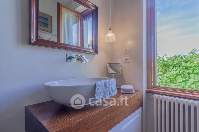 Villa in Via Como 19 — foto 29 di 32